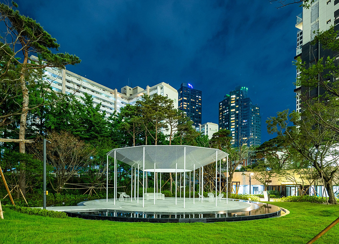 THE Banpo La Class landscape architecture ‘Cloud Walk Pavilion’ 